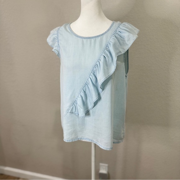 NWOT BB BY DAKOTA Ruffle top - Picture 1 of 11